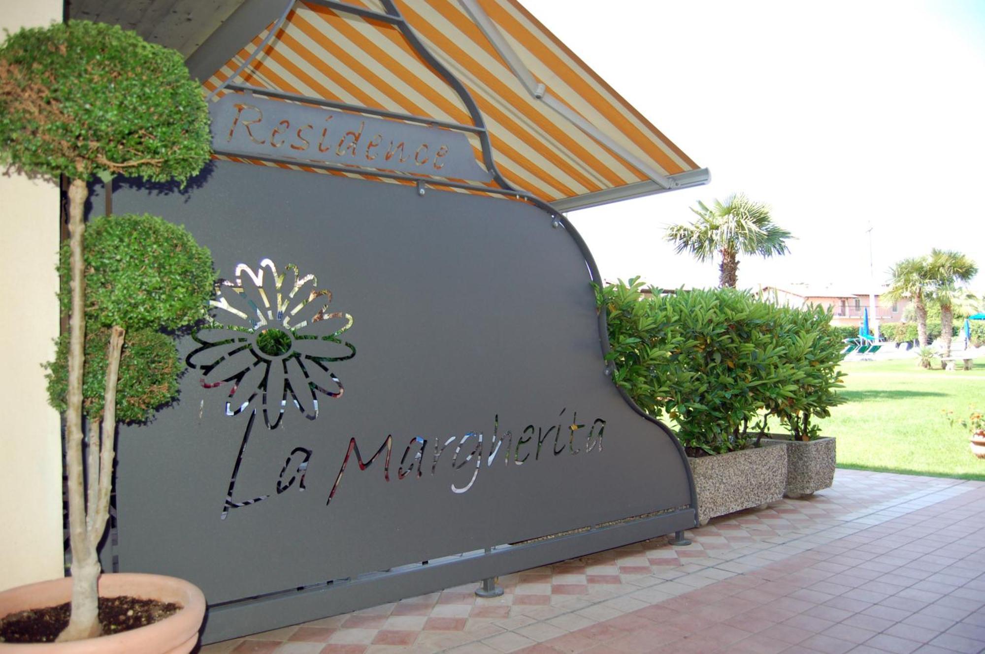 Residence La Margherita Lazise Exteriör bild