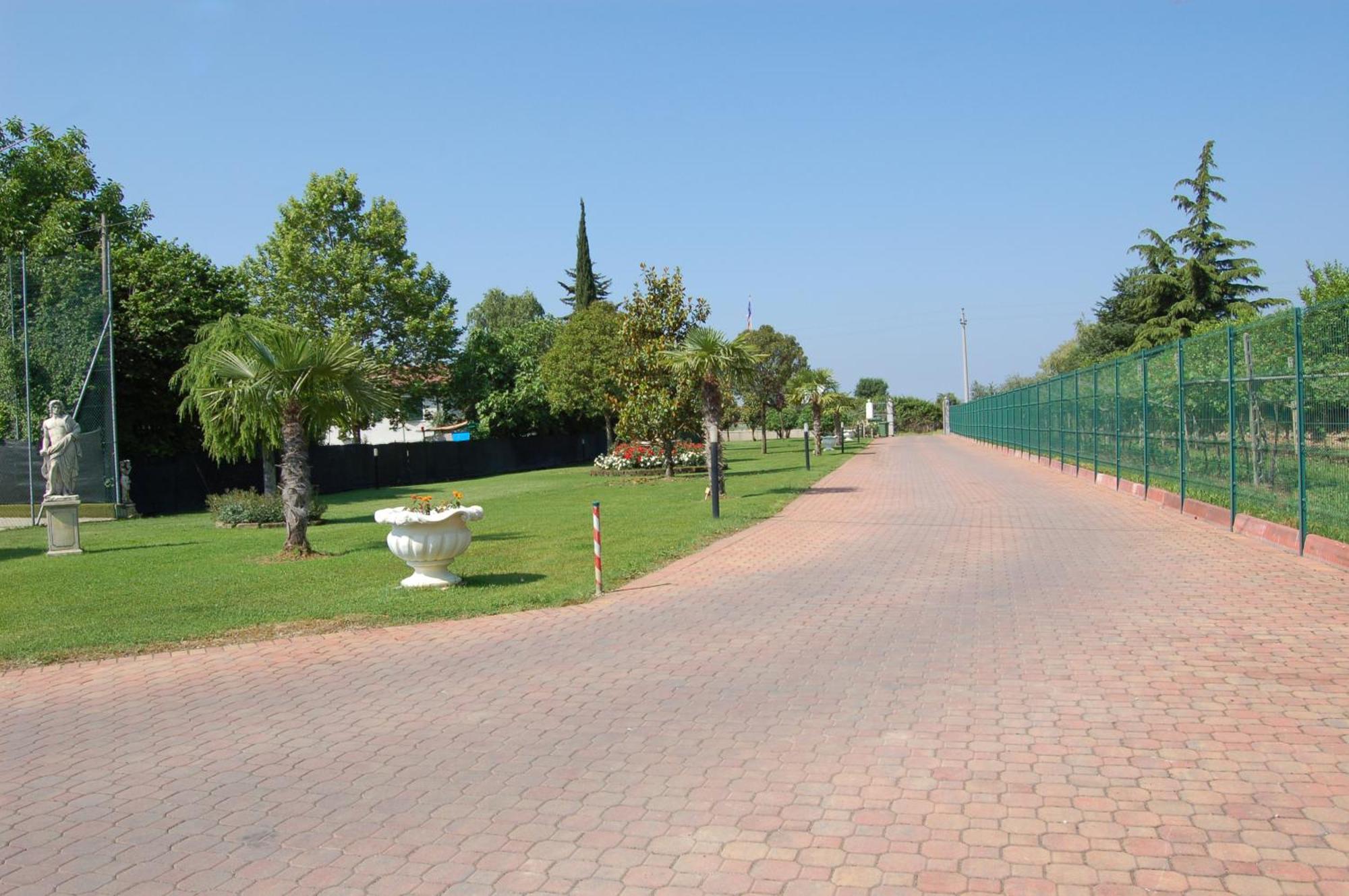 Residence La Margherita Lazise Exteriör bild