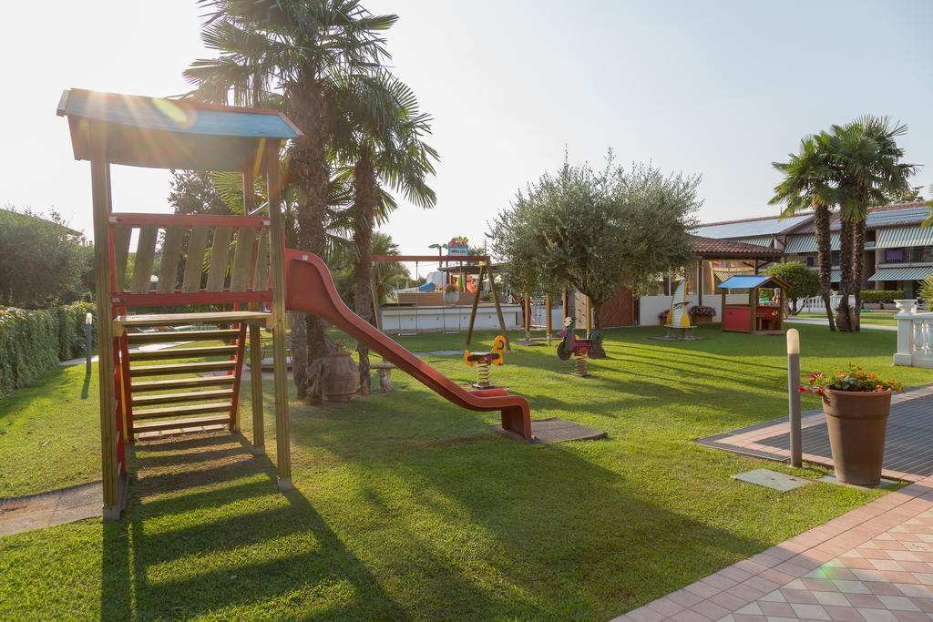 Residence La Margherita Lazise Exteriör bild